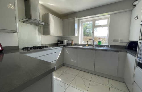 Bradley Stoke Casa | Confortable-Casa-Baño Privado