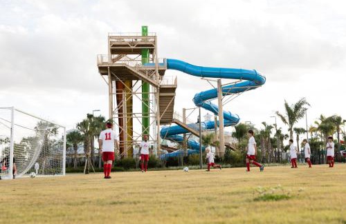 West Kissimmee Apartamento | Fabulous Home With Air Hockey, Media Room And Waterpark & Resort Access Near Disney At Encore Resorts Reunion - 290Fl