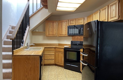 Warm Springs Casa | Fabulous location! Relax with River & Baldy views.