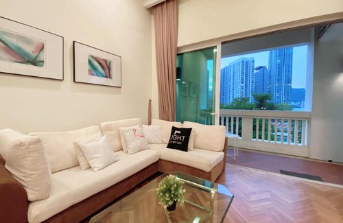 Seri Tanjung Pinang Apartamento | Fabulous Modern MarinaSuite with Pool View at StraitQuay by The Sea
