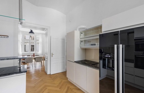 Neubau Apartamento | Fabulous Neubau 4BR w/ Terrace, Furnished, by Blueground