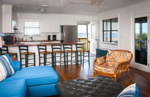 Tybee Island Villa | Fall Specials fabuloso frente al mar con vistas panorámicas toneladas de espacio