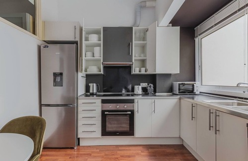 Sarria Apartamento | Fabulous Sarrià 1BR w/ Rooftop Terrace, by Blueground