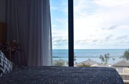 Roches Noires Apartamento | Fabulous Sew View Apartment