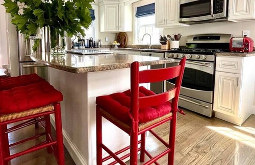 Buzzards Bay Casa | Fabulous waterfront home in Buzzards Bay/Cape Cod