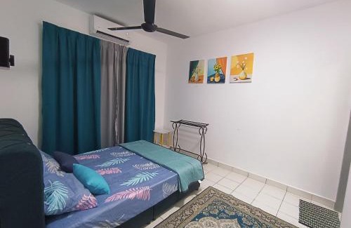 Bukit Serindit Apartamento | Faeyz Homestay Seri Serindit