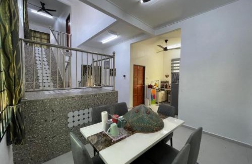 Gua Casa | Fahim Homestay Pasir Mas