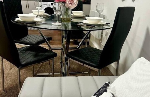 Failsworth Apartamento | Failsworth luxury apartment with Free parking