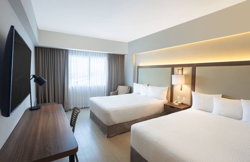 Centro de Cabo San Lucas Hotel | Fairfield by Marriott Los Cabos