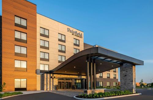 Gravenhurst Hotel | Fairfield by Marriott Inn & Suites Gravenhurst Muskoka
