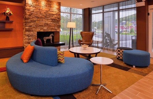 Plymouth Hotel | Fairfield by Marriott Inn & Suites Plymouth White Mountains