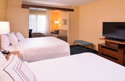 Plymouth Hotel | Fairfield by Marriott Inn & Suites Plymouth White Mountains