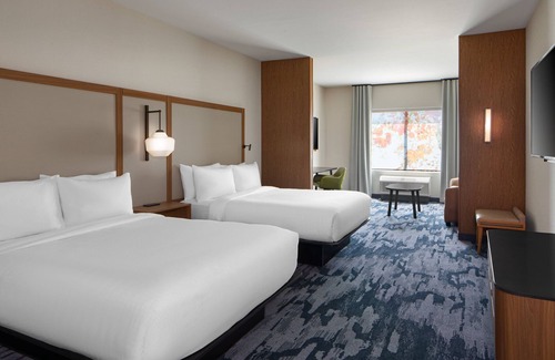 Whitsett Hotel | Fairfield by Marriott Inn & Suites Whitsett Greensboro East