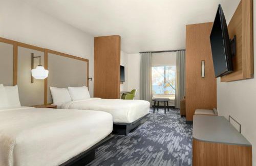 I-435 West KC-KS Hotel | Fairfield by Marriott Inn & Suites Kansas City at The Legends