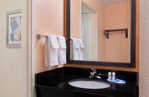 Tampa Hotel | Fairfield Inn and Suites by Marriott Tampa Brandon