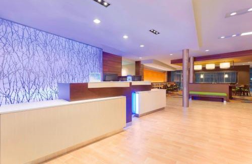 South Hills Hotel | Fairfield Inn & Suites by Marriott Pittsburgh Airport/Robinson Township