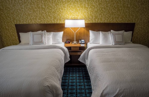 Lake Delton Hotel | Fairfield Inn & Suites Wisconsin Dells
