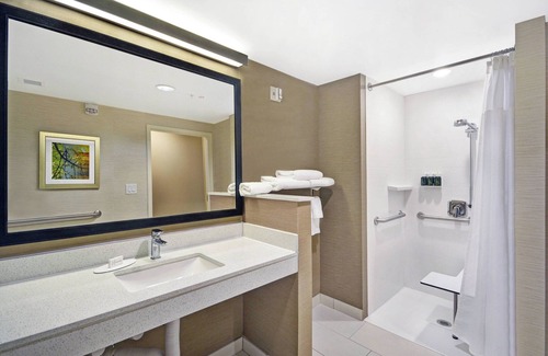 Richmond Hill Hotel | Fairfield Inn & Suites Savannah SW/Richmond Hill