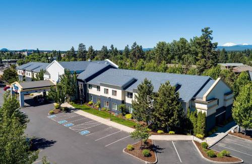 Bend Hotel | Fairfield Inn & Suites Bend Downtown