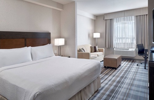 Airdrie Hotel | Fairfield Inn & Suites by Marriott Airdrie