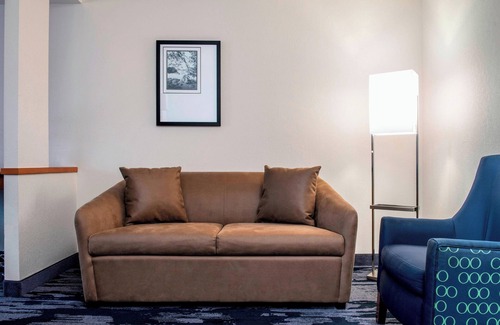 Winnipeg Hotel | Fairfield Inn & Suites by Marriott Winnipeg