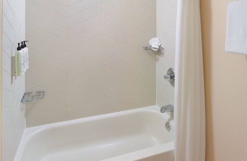 Alpharetta Hotel | Fairfield Inn & Suites by Marriott Atlanta Alpharetta