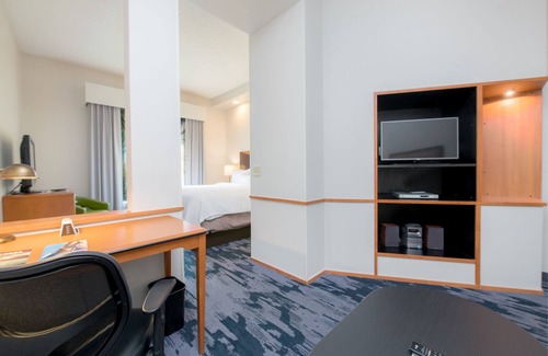 Brunswick Hotel | Fairfield Inn & Suites By Marriott - Brunswick