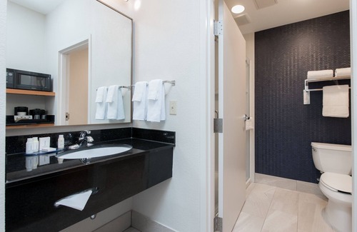 Brunswick Hotel | Fairfield Inn & Suites By Marriott - Brunswick