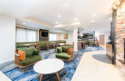 Brunswick Hotel | Fairfield Inn & Suites By Marriott - Brunswick