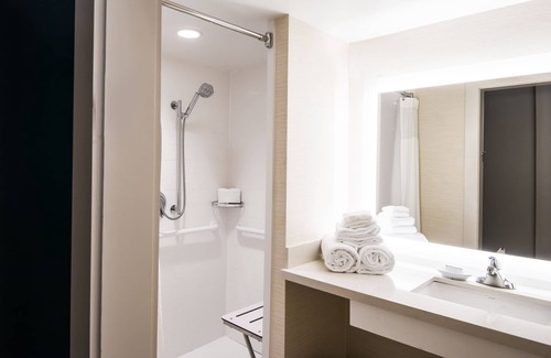 Second Ward Hotel | Fairfield Inn & Suites by Marriott Charlotte Uptown