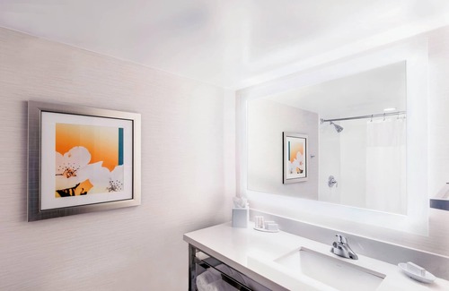 Second Ward Hotel | Fairfield Inn & Suites by Marriott Charlotte Uptown