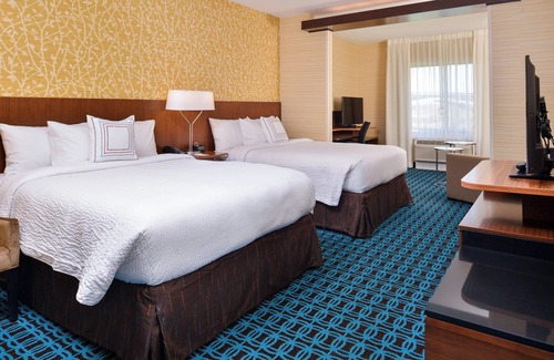 Eugene Hotel | Fairfield Inn & Suites by Marriott Eugene East/Springfield