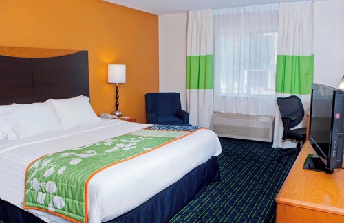 Ellendale Hotel | Fairfield Inn & Suites by Marriott Memphis East/Galleria