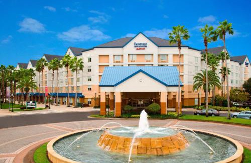 Florida Central Atlantic Coast Hotel | Fairfield Inn & Suites by Marriott Orlando Lake Buena Vista in the Marriott Village - Free Shuttle to Disney Theme Parks