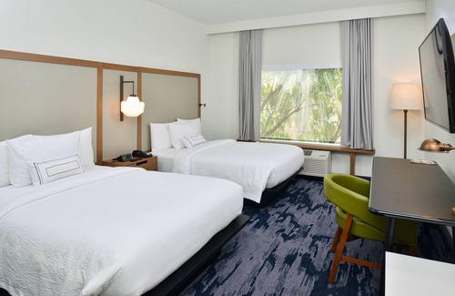 University Place Hotel | Fairfield Inn & Suites by Marriott Charlotte University Research Park