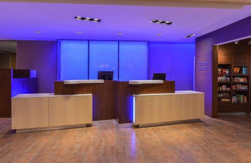 Coralville Hotel | Fairfield Inn & Suites by Marriott Coralville