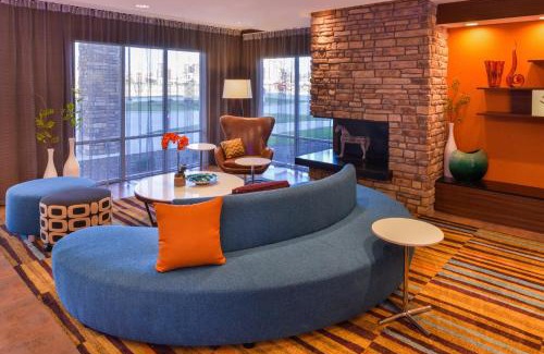 Coralville Hotel | Fairfield Inn & Suites by Marriott Coralville