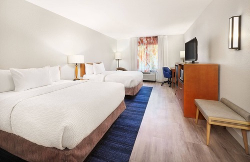 Flemington Hotel | Fairfield Inn & Suites by Marriott Hinesville Fort Stewart