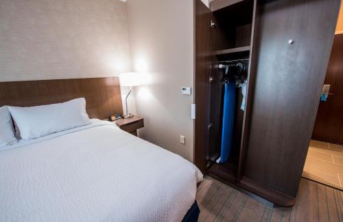 Huntsville Hotel | Fairfield Inn & Suites by Marriott Huntsville