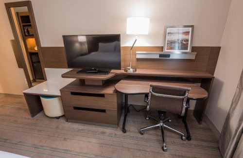 Huntsville Hotel | Fairfield Inn & Suites by Marriott Huntsville