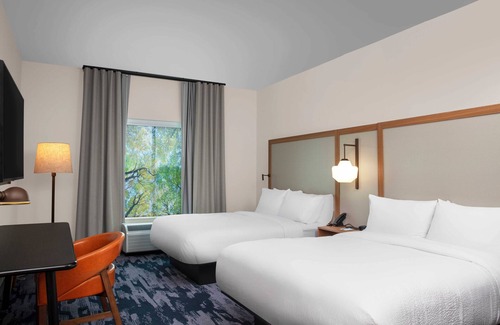 Linntown Hotel | Fairfield Inn & Suites by Marriott Lewisburg
