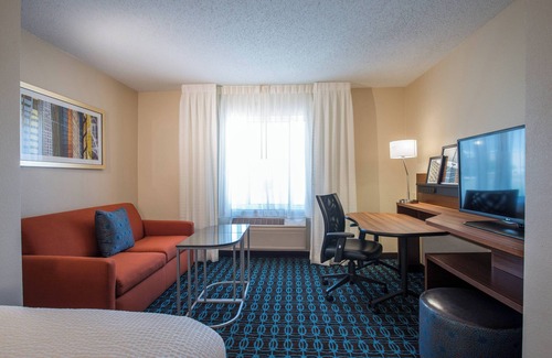 Lewisville Hotel | Fairfield Inn & Suites by Marriott Dallas Lewisville