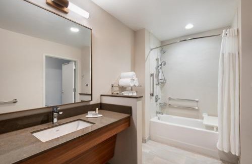 Lexington Hotel | Fairfield Inn & Suites by Marriott Lexington East/I-75