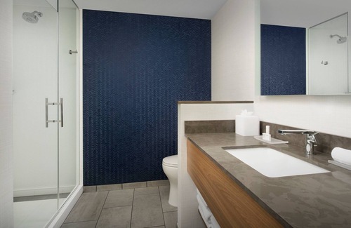 West End Hotel | Fairfield Inn & Suites by Marriott Nashville near Vanderbilt