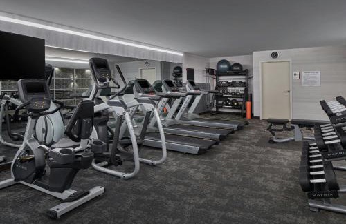 Chinatown Hotel | Fairfield Inn & Suites by Marriott Washington Downtown