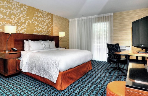 Montebello Hotel | Fairfield Inn & Suites Los Angeles Rosemead