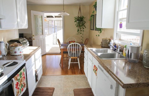 Woolen Mills Casa | Fairhaven Guesthouse