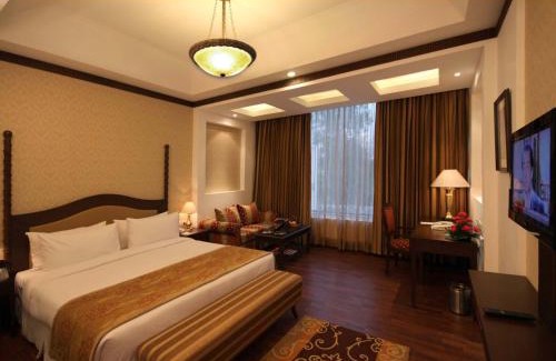 Sat Bari Hotel | FAIRLIE HOTELS & RESORTS