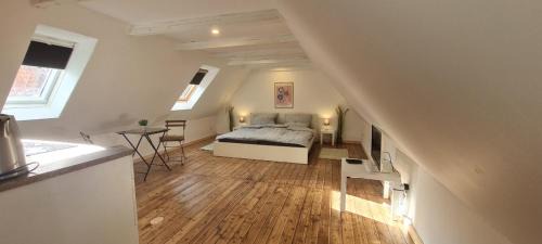 Dedendorf Apartamento | FairSchlafen - Mansarde