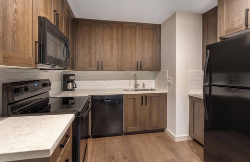 Sapphire Hotel | Fairway Forest